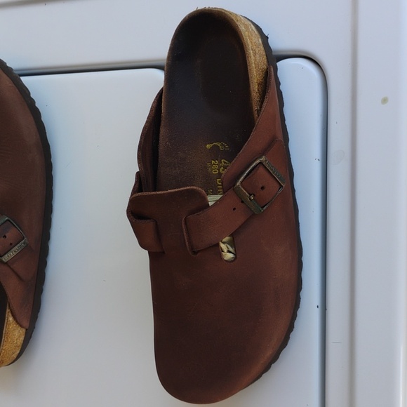 BIRKENSTOCK Size 10 Men - Picture 4 of 8